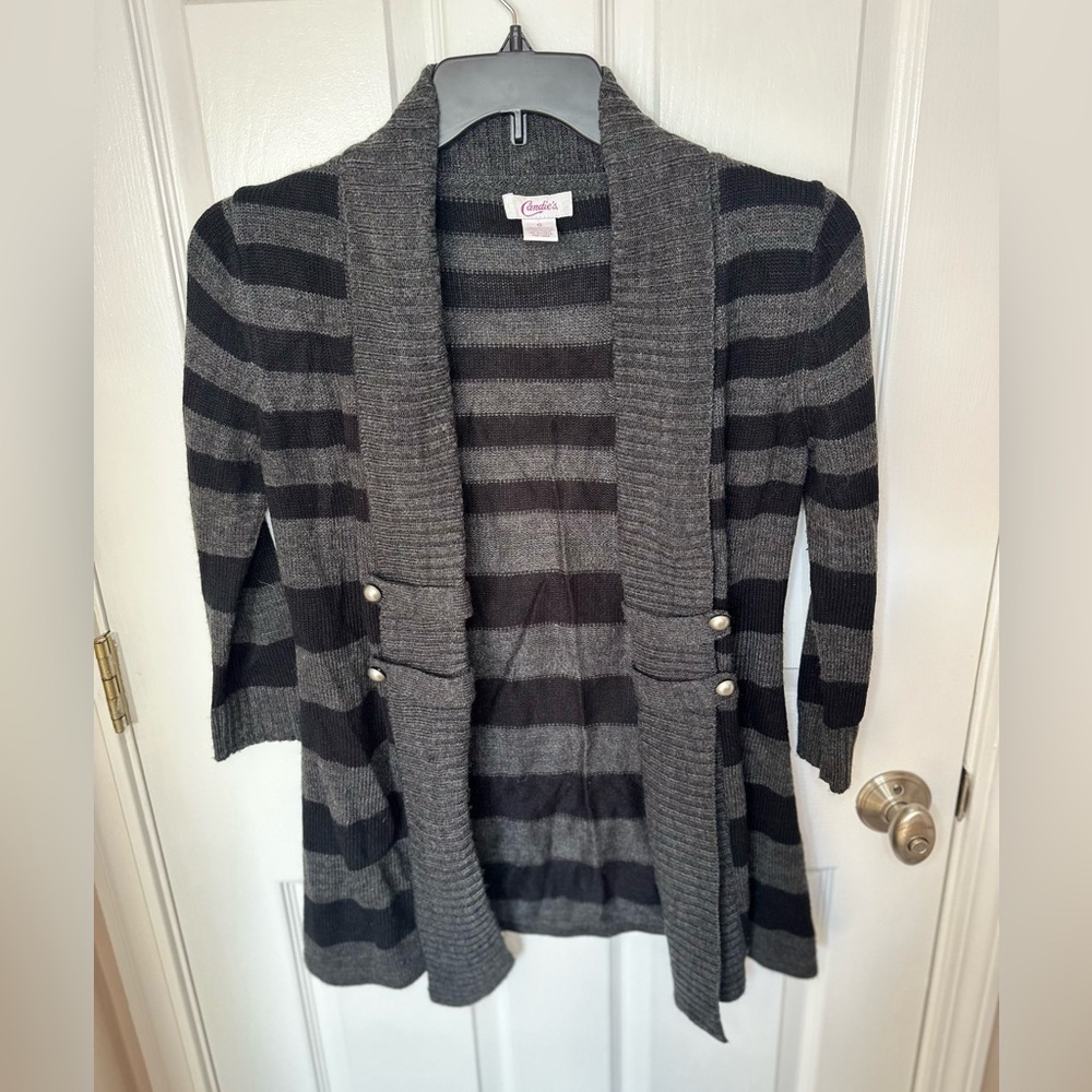 Vintage Candie's Womens Open Front Black and Gray Striped Cardigan Sweater Y2K